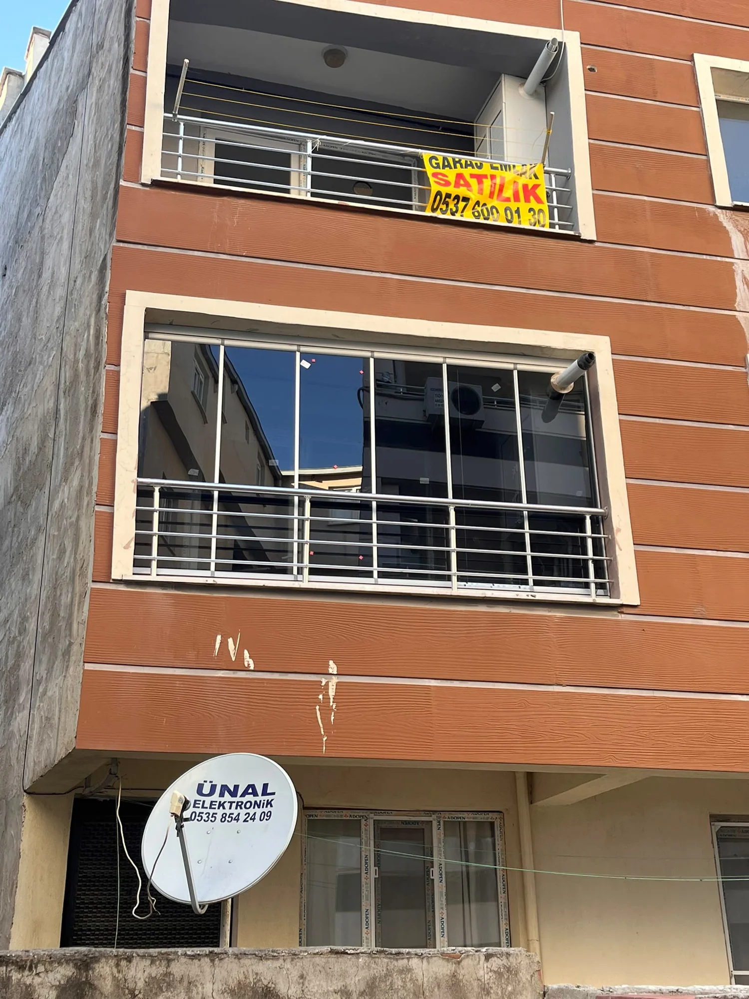 Saruhanlı PVC pencere uygulaması – bina cephesi – Ünal Yapı